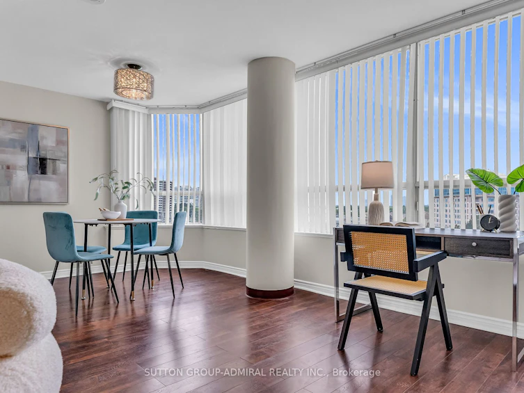 716-7 Townsgate Drive, Vaughan, ON, L4J 7Z9 - 18
