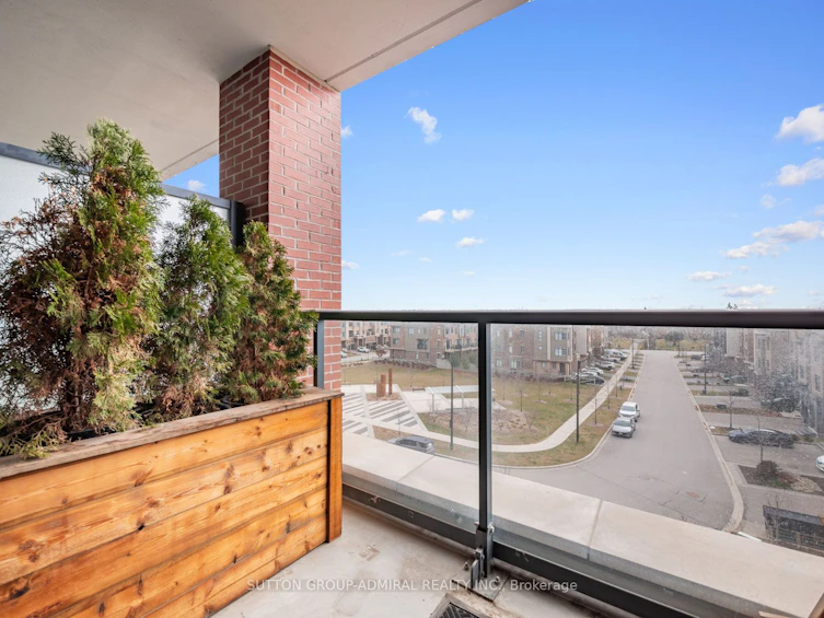 419-99 Eagle Rock Way, Vaughan, ON, L6A 5A7 - 26