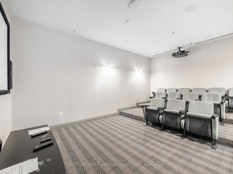 419-99 Eagle Rock Way, Vaughan, ON, L6A 5A7 - 34