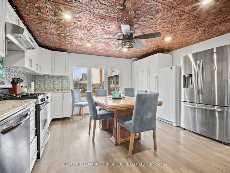 778 Sheppard Avenue, Georgina, ON, L4P 3E9 - 4