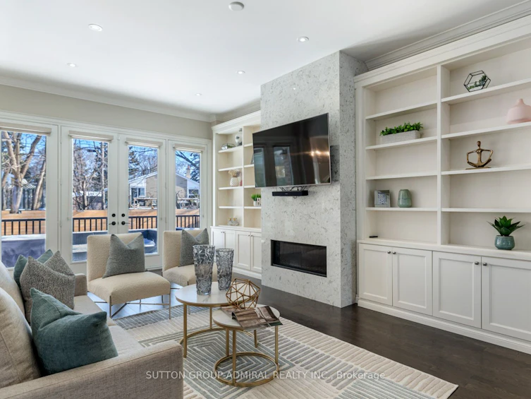 71 Sussex Avenue, Richmond Hill, ON, L4C 2E8 - 8