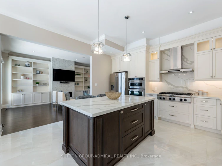 71 Sussex Avenue, Richmond Hill, ON, L4C 2E8 - 11