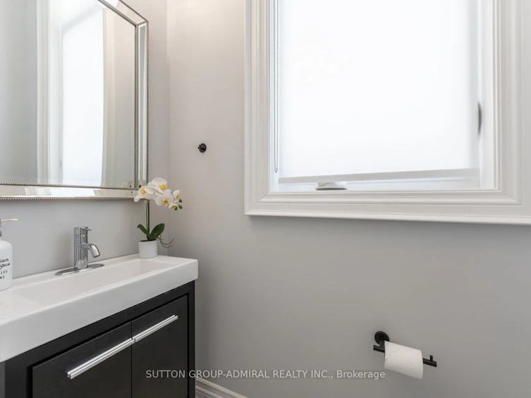 71 Sussex Avenue, Richmond Hill, ON, L4C 2E8 - 15