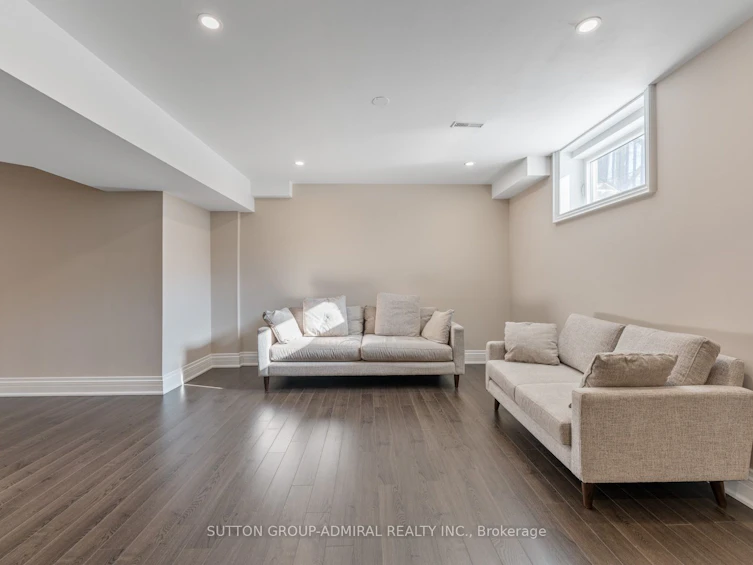 71 Sussex Avenue, Richmond Hill, ON, L4C 2E8 - 32
