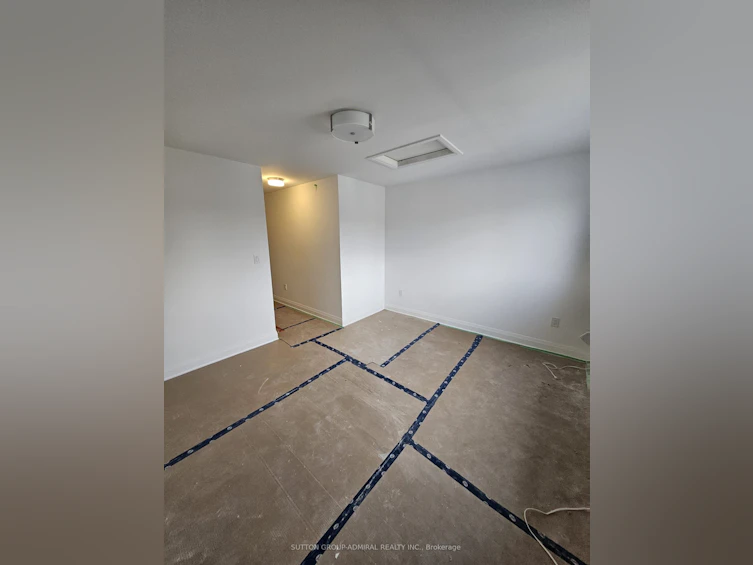 43-300 Atkinson Avenue, Vaughan, ON, L4J 8A2 - 12