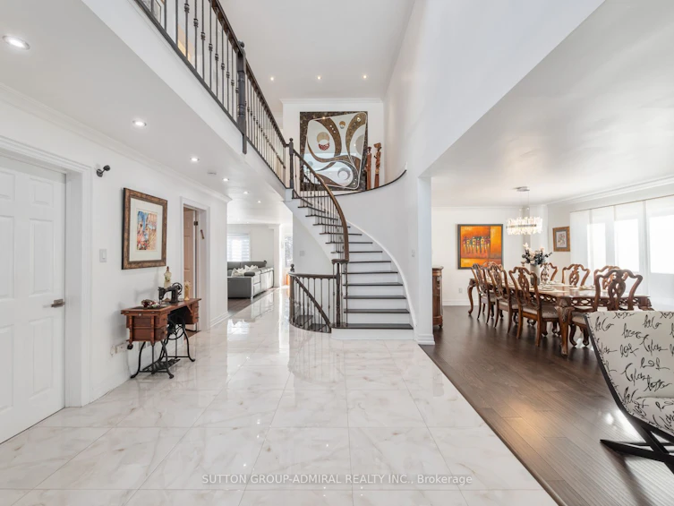 21 Lawrie Road, Vaughan, ON, L4J 3N6 - 4