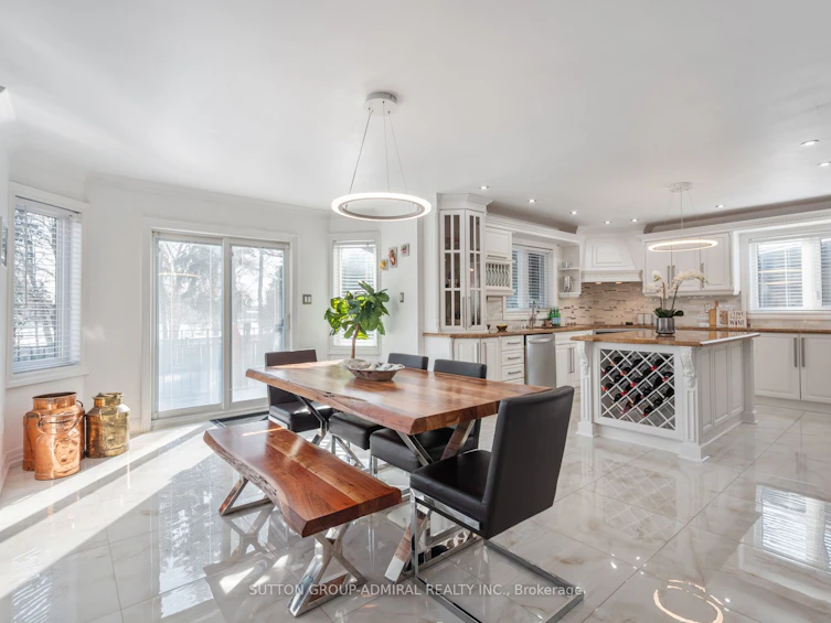 21 Lawrie Road, Vaughan, ON, L4J 3N6 - 11