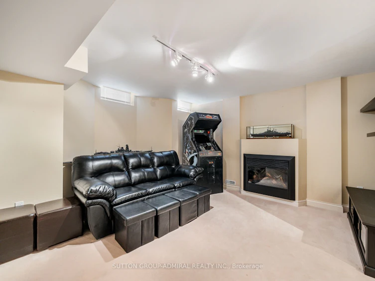 60 Westbury Court, Richmond Hill, ON, L4S 2L2 - 35