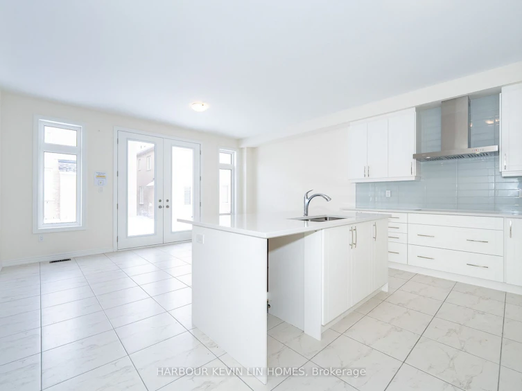 48 Bostock Drive, Georgina, ON, L4P 0T1 - 9
