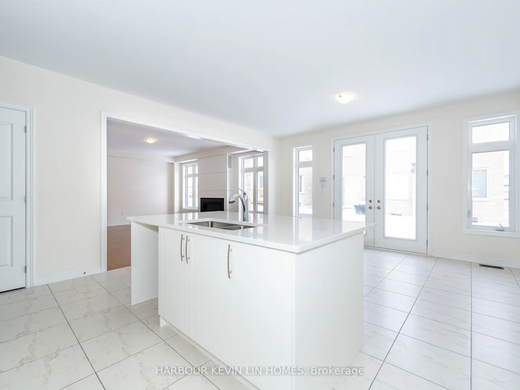 48 Bostock Drive, Georgina, ON, L4P 0T1 - 11