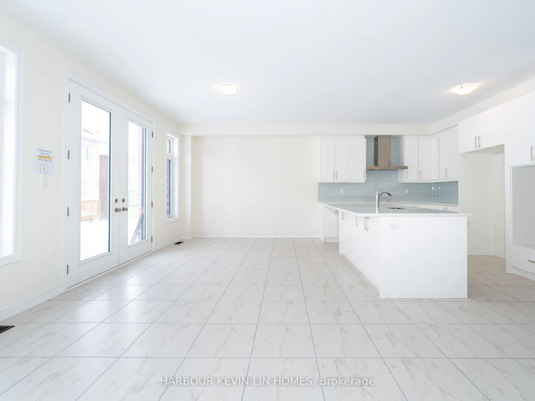 48 Bostock Drive, Georgina, ON, L4P 0T1 - 13