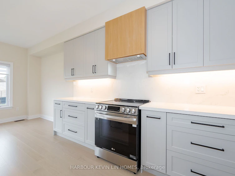 18 Janes Crescent, New Tecumseth, ON, L9R 0T2 - 20