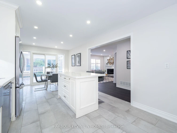84 Lagani Avenue, Richmond Hill, ON, L4B 3C6 - 14