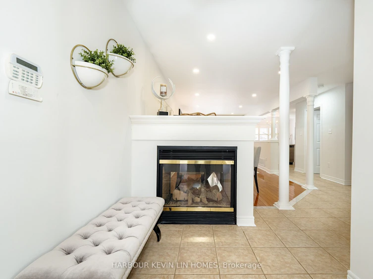 22 Goode Street, Richmond Hill, ON, L4S 2S1 - 3