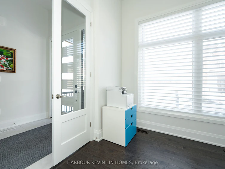 9 Backhouse Drive, Richmond Hill, ON, L4E 1M8 - 4