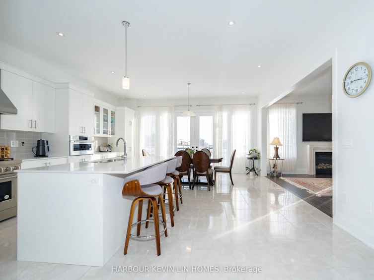 9 Backhouse Drive, Richmond Hill, ON, L4E 1M8 - 7