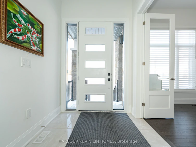 9 Backhouse Drive, Richmond Hill, ON, L4E 1M8 - 2