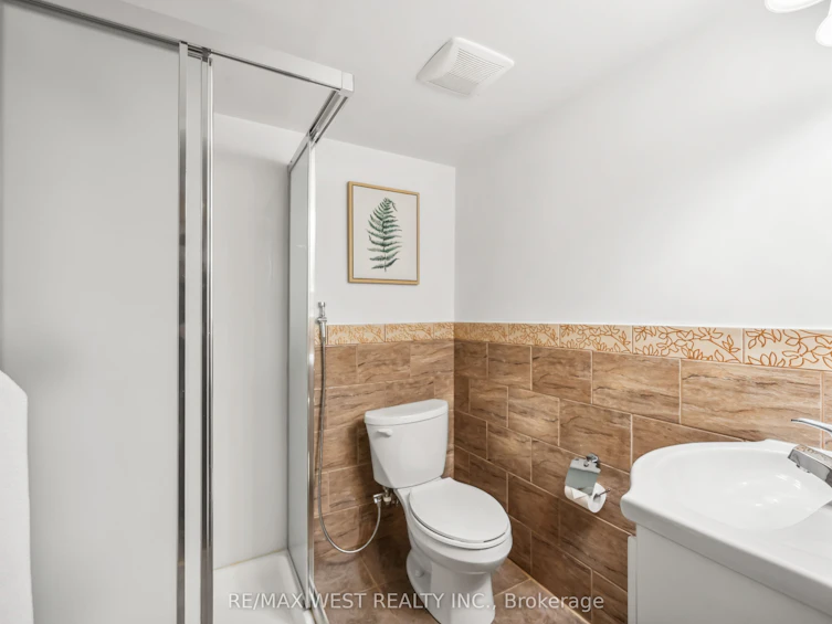 33 Piazza Crescent, Vaughan, ON, L4H 2C7 - 21