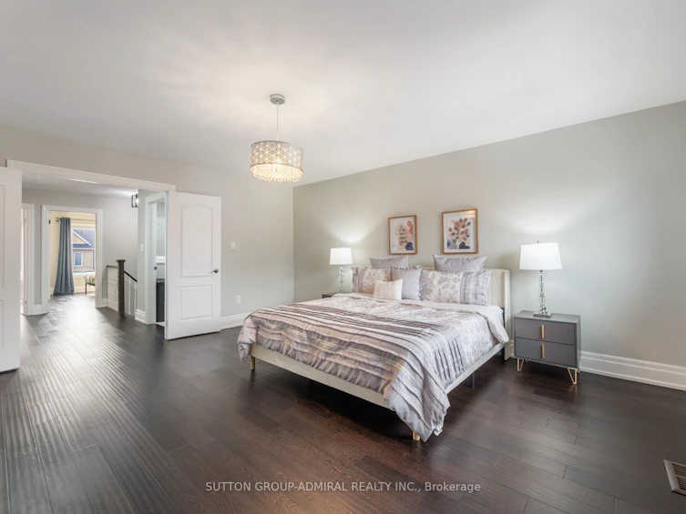 29 Daniel Reaman Crescent, Vaughan, ON, L4J 8V1 - 9