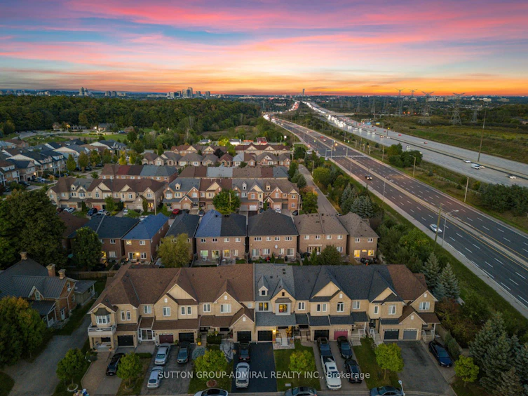 29 Daniel Reaman Crescent, Vaughan, ON, L4J 8V1 - 25