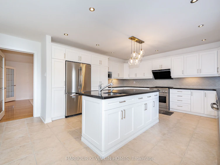 37 Laser Court, Richmond Hill, ON, L4B 1S1 - 20