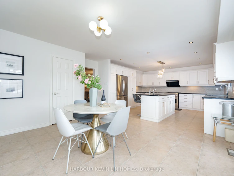 37 Laser Court, Richmond Hill, ON, L4B 1S1 - 18