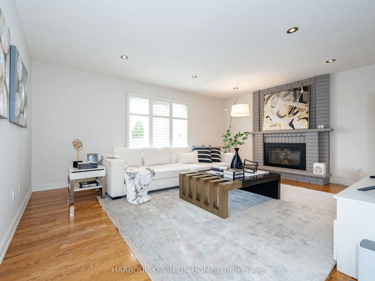 37 Laser Court, Richmond Hill, ON, L4B 1S1 - 12