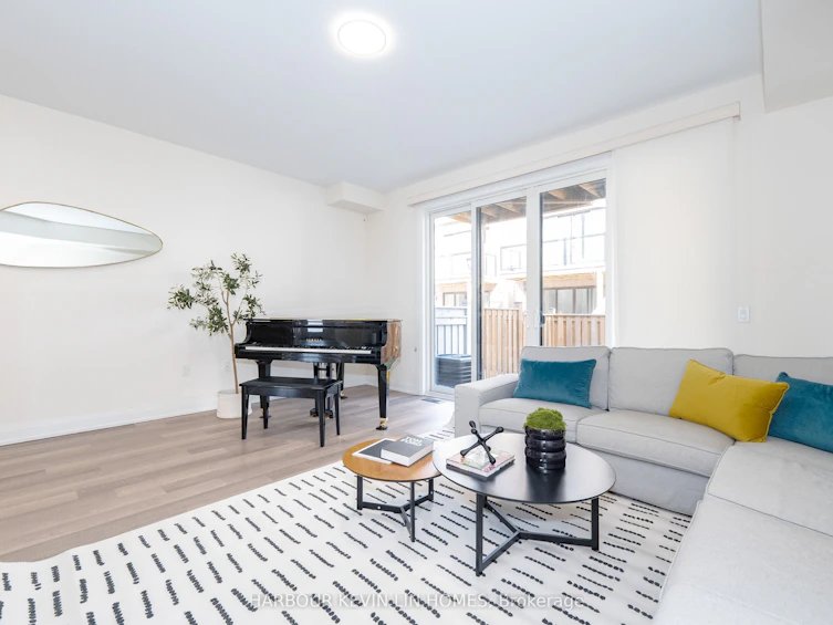 64 Salterton Circle, Vaughan, ON, L6A 4Z2 - 3