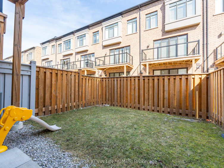 64 Salterton Circle, Vaughan, ON, L6A 4Z2 - 39