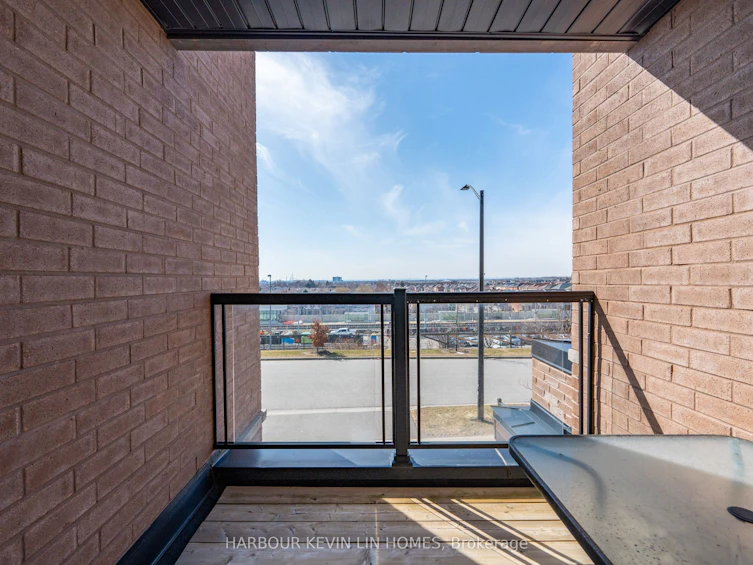 64 Salterton Circle, Vaughan, ON, L6A 4Z2 - 17