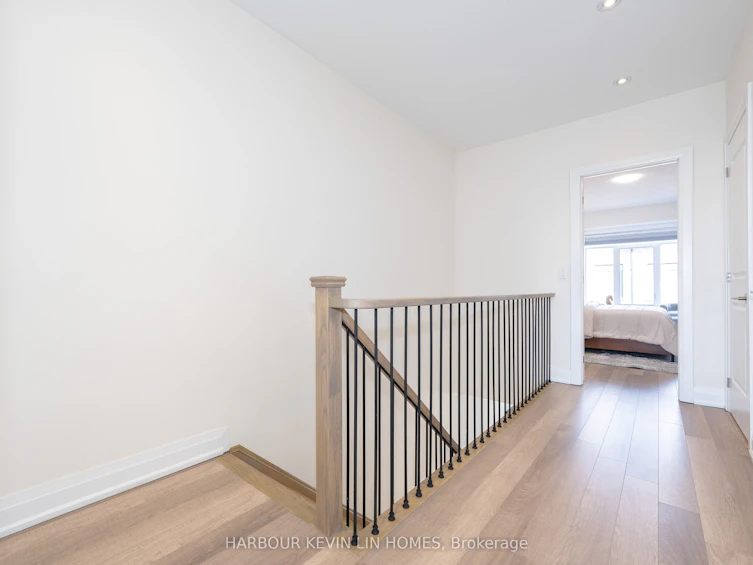 64 Salterton Circle, Vaughan, ON, L6A 4Z2 - 42