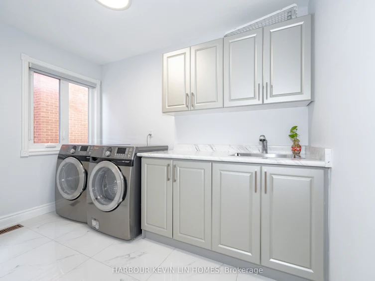 131 Spruce Avenue, Richmond Hill, ON, L4C 6V9 - 33