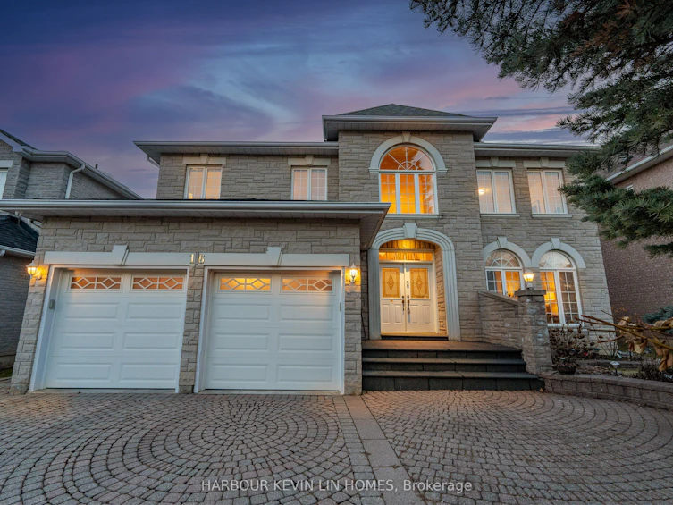 16 Hillsborough Court, Richmond Hill, ON, L4B 3X3 - 12