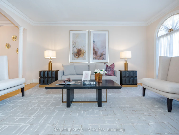 16 Hillsborough Court, Richmond Hill, ON, L4B 3X3 - 4
