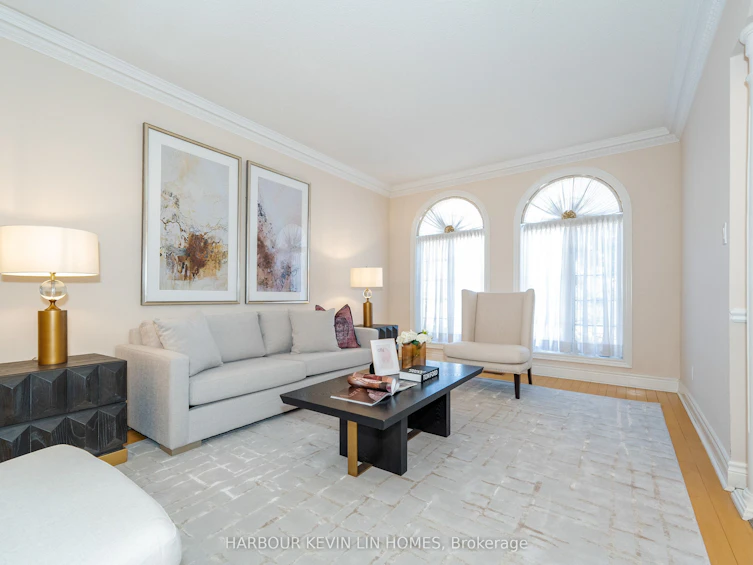 16 Hillsborough Court, Richmond Hill, ON, L4B 3X3 - 23