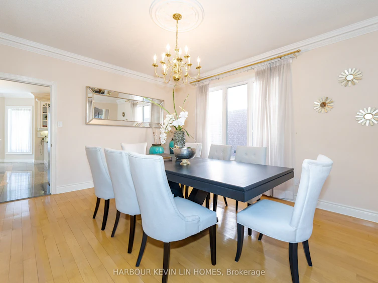 16 Hillsborough Court, Richmond Hill, ON, L4B 3X3 - 30