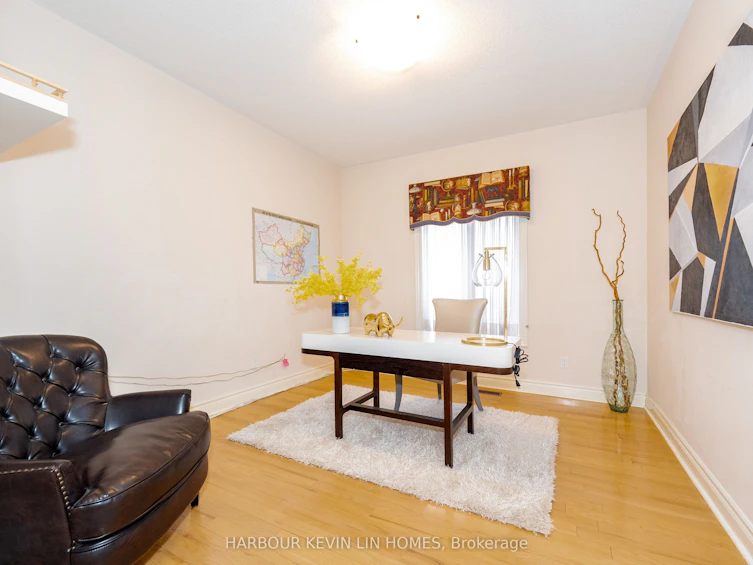 16 Hillsborough Court, Richmond Hill, ON, L4B 3X3 - 29