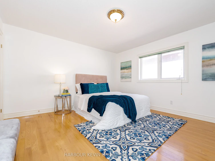 16 Hillsborough Court, Richmond Hill, ON, L4B 3X3 - 34