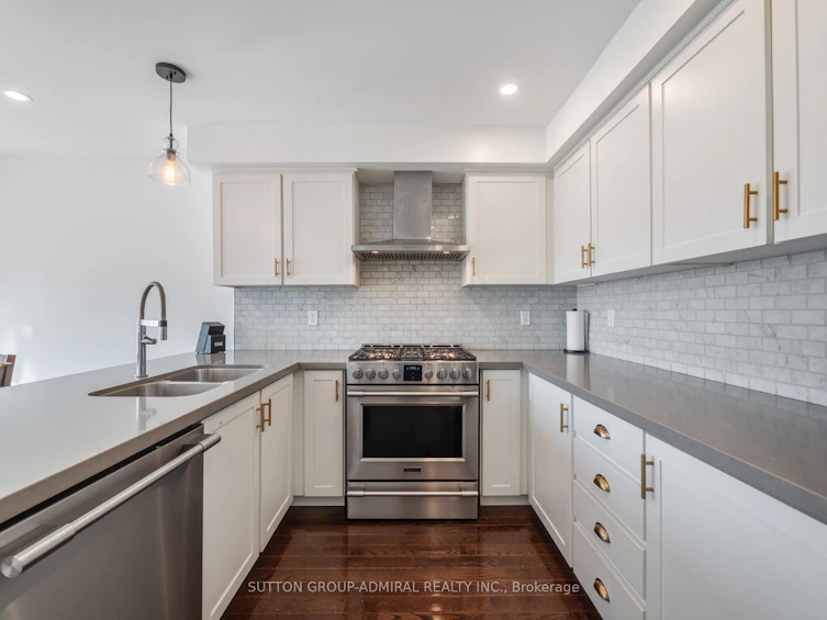 205 Romanelli Crescent, Bradford West Gwillimbury, ON, L3Z 0X6 - 33