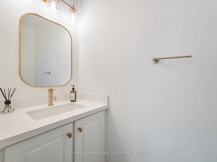 205 Romanelli Crescent, Bradford West Gwillimbury, ON, L3Z 0X6 - 19