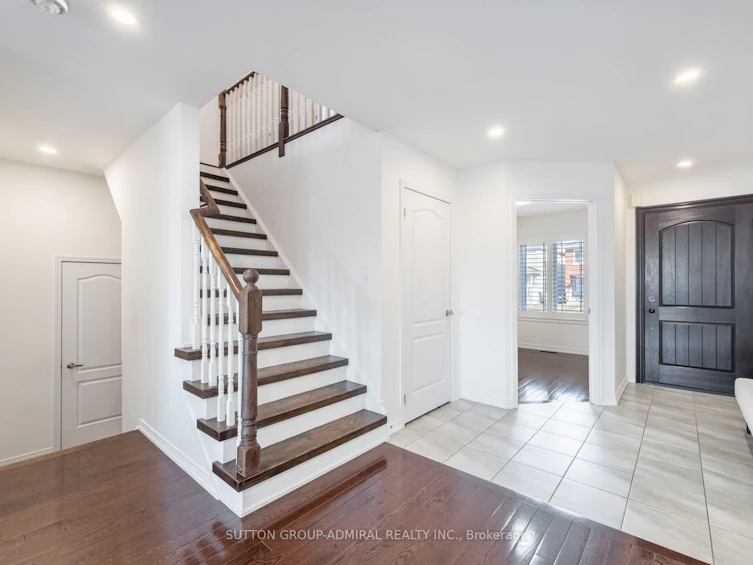 205 Romanelli Crescent, Bradford West Gwillimbury, ON, L3Z 0X6 - 16