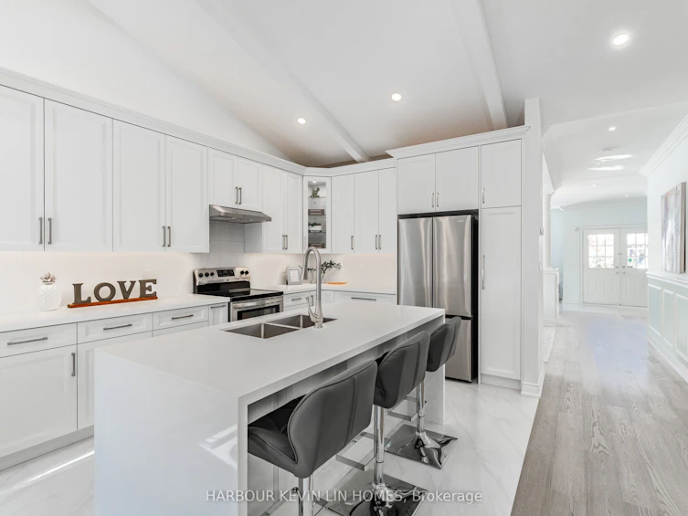 9 Limerick Street, Richmond Hill, ON, L4E 3X1 - 4