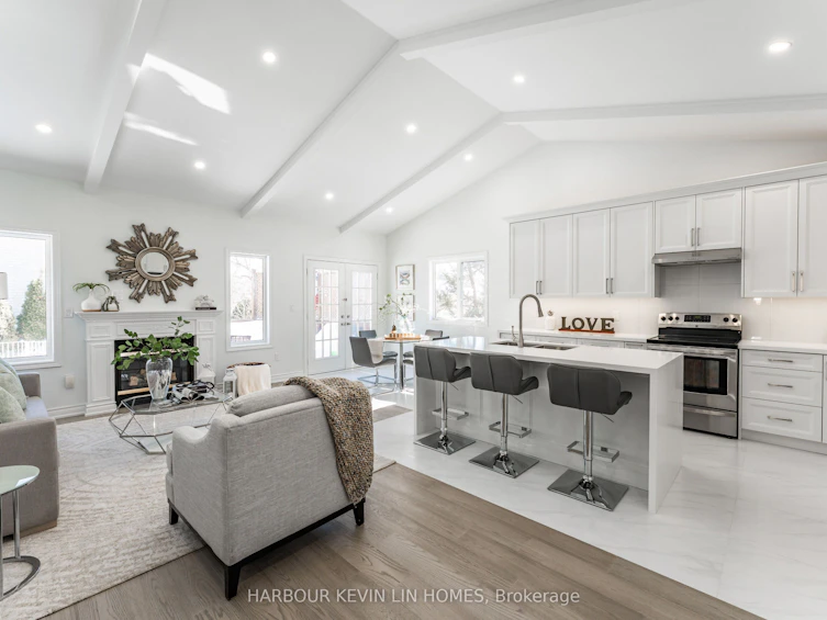 9 Limerick Street, Richmond Hill, ON, L4E 3X1 - 14