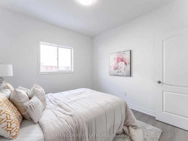 9 Limerick Street, Richmond Hill, ON, L4E 3X1 - 16