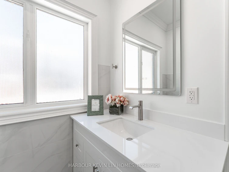 9 Limerick Street, Richmond Hill, ON, L4E 3X1 - 36