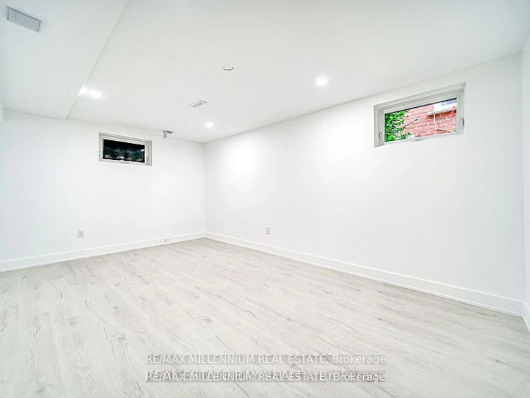 120 Arrowhead Drive, Vaughan, ON, L4L 4A5 - 10