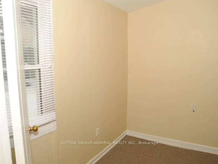 32-34 Superior Street, Newmarket, ON, L3Y 3X3 - 7