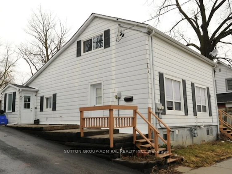 32-34 Superior Street, Newmarket, ON, L3Y 3X3 - 10