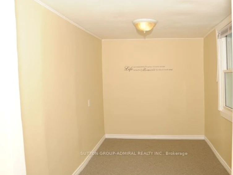 32-34 Superior Street, Newmarket, ON, L3Y 3X3 - 8