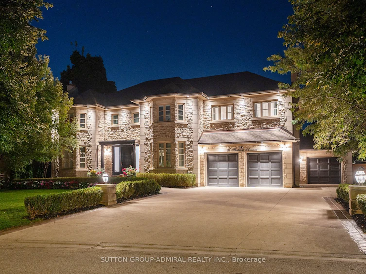 16 Flatbush Avenue, Vaughan, ON, L4L 8K3